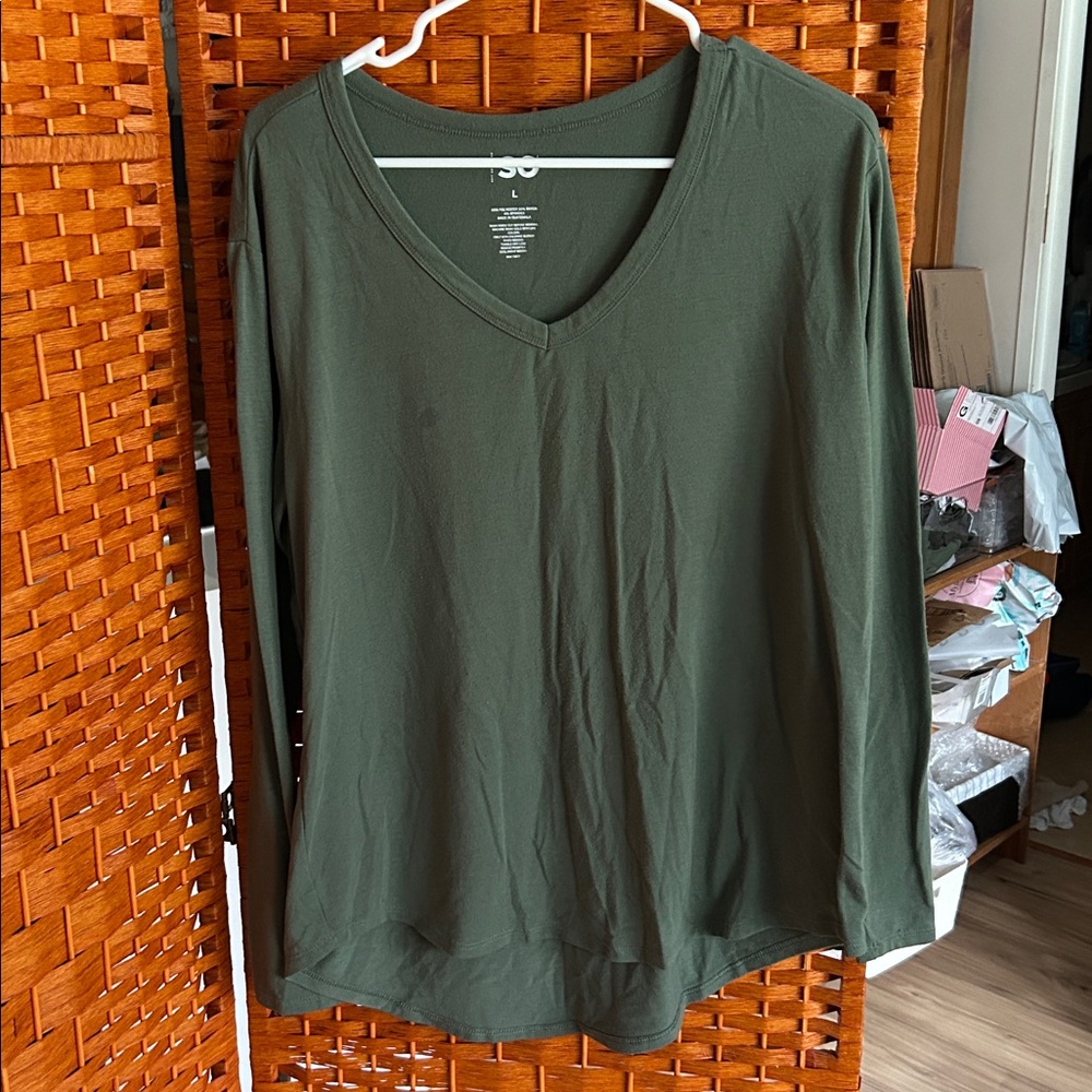 So  women’s top ✂️